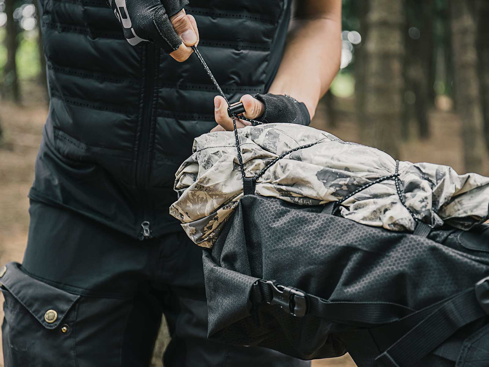 Brašna Topeak Backloader rolovací na sedlovku 15L černá