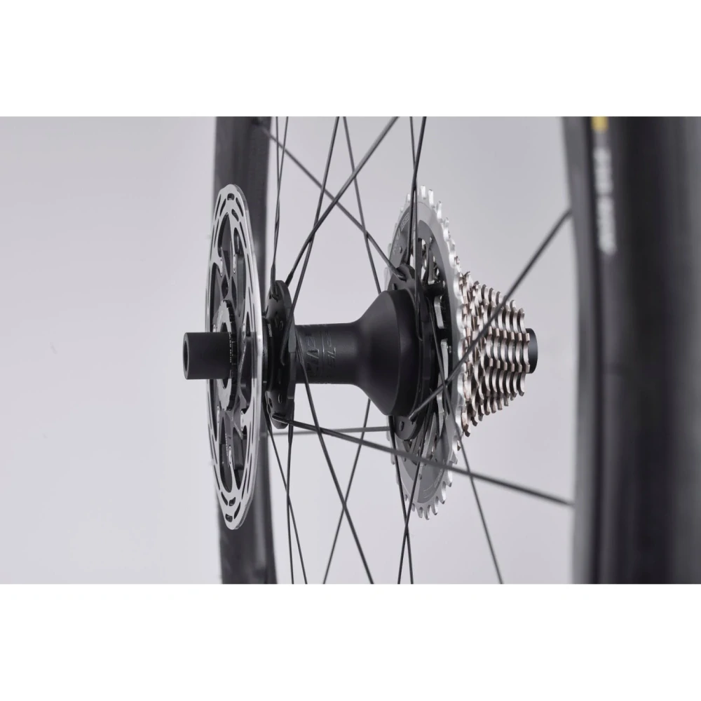 Zapletené kolo Zipp 454 NSW Center Lock Hookless 12x142 Shimano přední