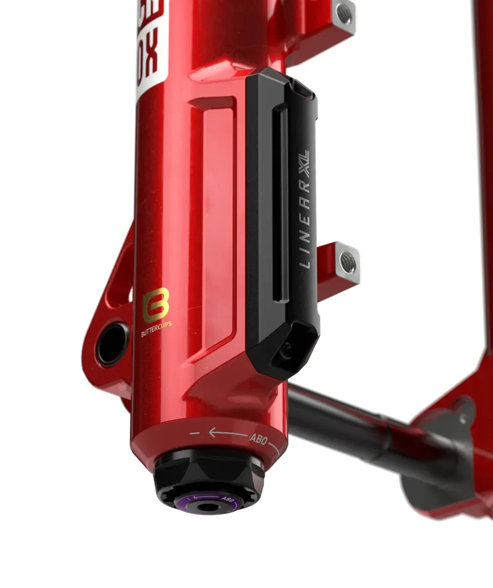 Vidlice Rock Shox Lyrik Ultimate Charger 3.2 RC2 29 Boost 15x110 140mm 44 mm offset červená